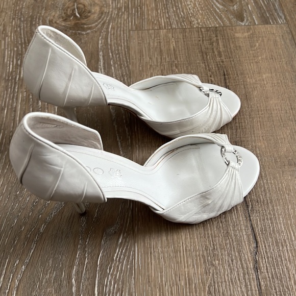 White leather healed Aldo sandals size 10 (40) - Picture 2 of 5